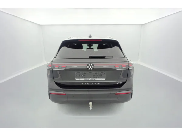 VOLKSWAGEN Tiguan (2025) — foto 4 van 36
