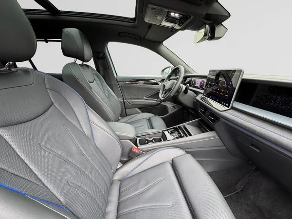 VOLKSWAGEN Tayron eHybrid (PHEV) (2026) — foto 8 van 24