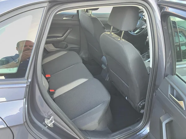 VOLKSWAGEN Taigo (2023) — foto 21 van 25