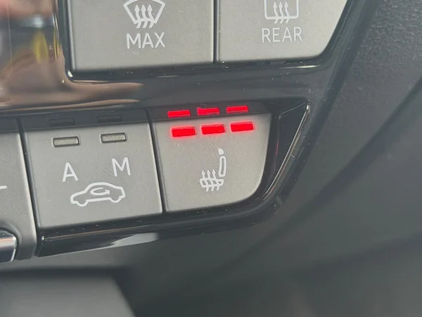 AUDI A3 Sedan (2025) — foto 7 van 17