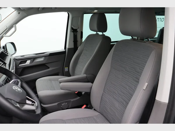 VOLKSWAGEN T6.1 California (2023) — foto 17 van 25