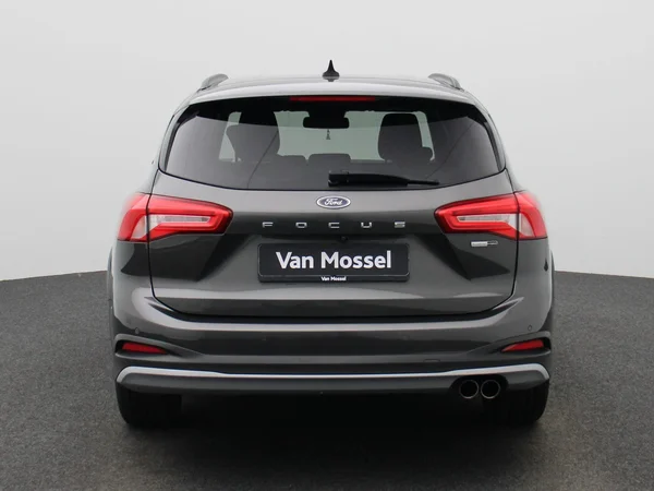 Ford Focus (2021) — foto 32 van 36