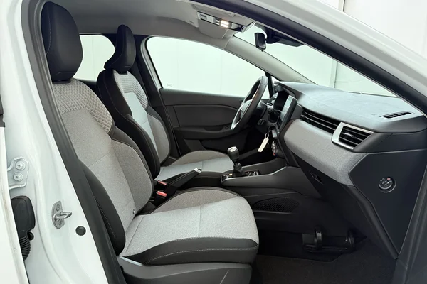 Renault Clio V Phase II (2025) — foto 15 van 17
