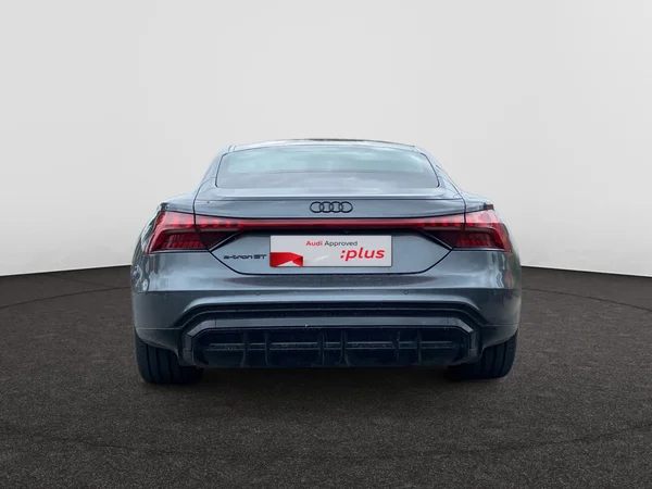 AUDI E-tron GT (2023) — foto 18 van 37