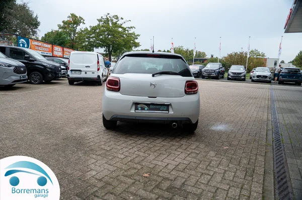 Citroen DS3 (2015) — foto 18 van 37