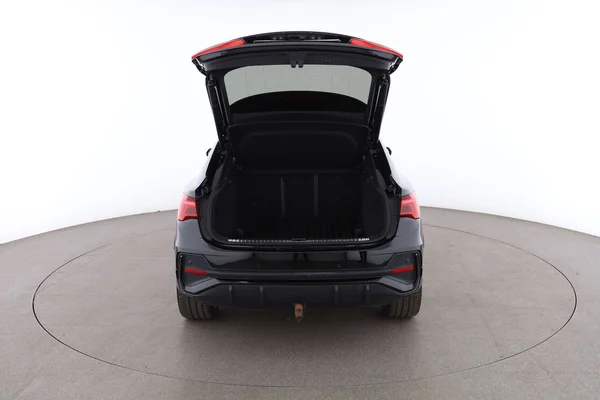 Audi Q3 (2021) — foto 7 van 16