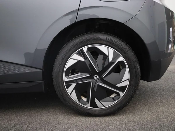 MG MG4 EV (2023) — foto 5 van 35