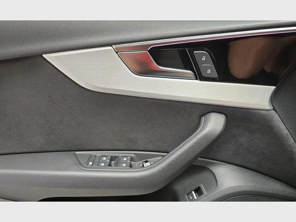 Audi A4 Avant (2023) — foto 19 van 30