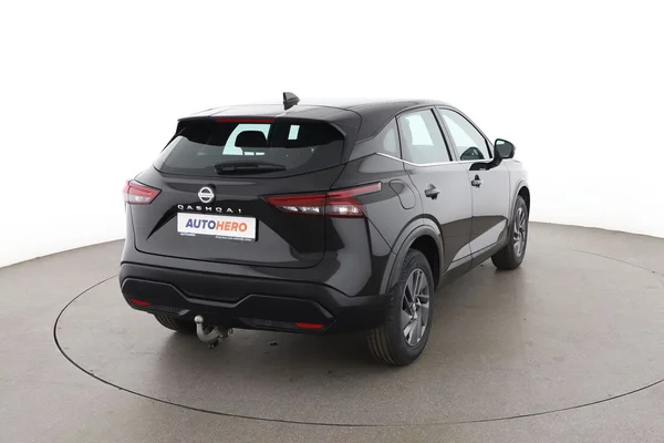 Nissan Qashqai (2021) — foto 12 van 16