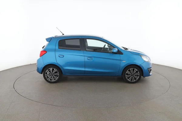 Mitsubishi Space Star (2019) — foto 13 van 16