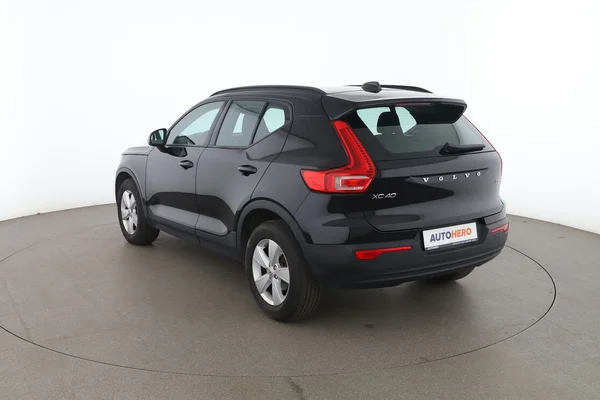 Volvo XC40 (2021) — foto 10 van 16