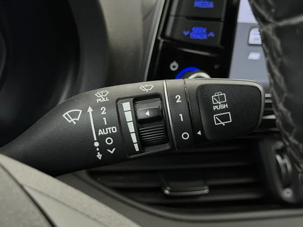 HYUNDAI i30 (2019) — foto 17 van 30