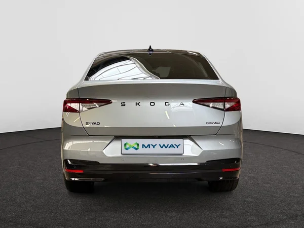 SKODA Enyaq Coupé (2026) — foto 9 van 15