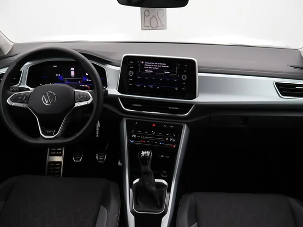 VOLKSWAGEN T-Roc (2025) — foto 6 van 24