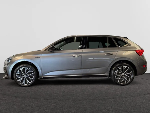 SKODA Scala (2024) — foto 12 van 24