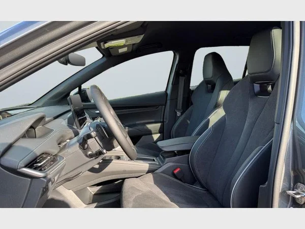 Skoda Elroq (2026) — foto 22 van 27