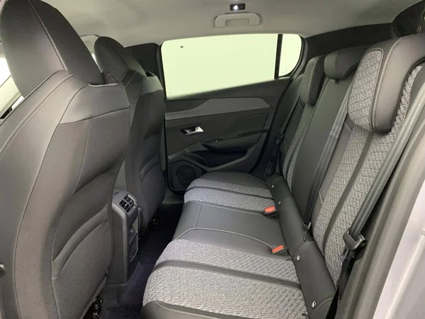 Peugeot 308 (2026) — foto 9 van 23