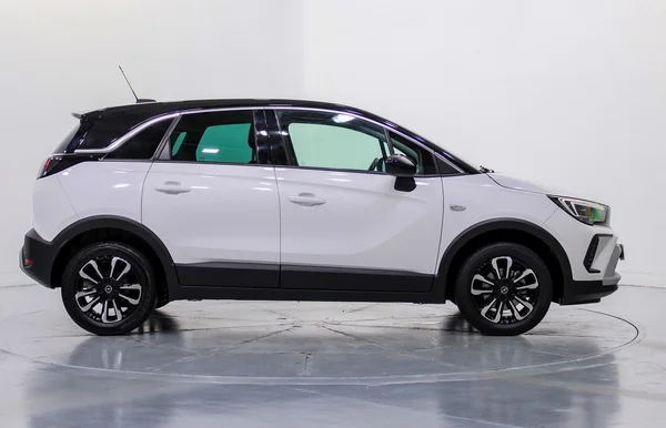 Opel Crossland (2021) — foto 56 van 80