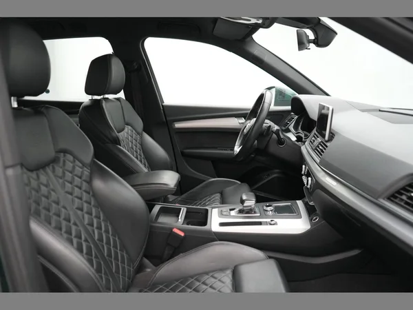 AUDI Q5 PHEV (2020) — foto 15 van 35