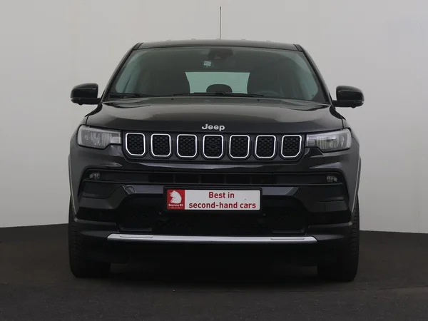 JEEP Compass (2024) — foto 27 van 29