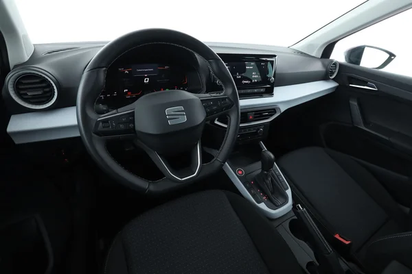 Seat Arona (2024) — foto 2 van 16