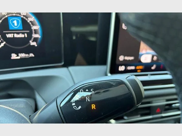 Volkswagen Tiguan (2024) — foto 14 van 26