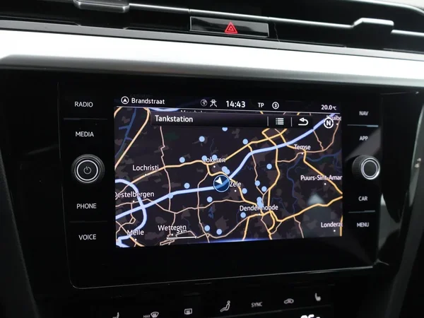Volkswagen Arteon (2022) — foto 8 van 30