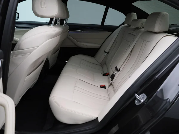 BMW 5 Reeks (2022) — foto 4 van 61