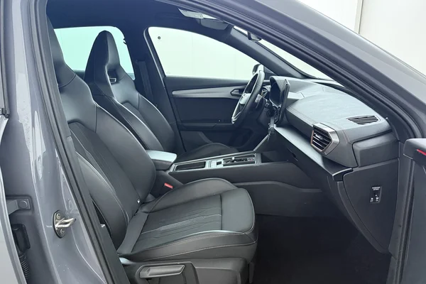 CUPRA Formentor E-Hybrid (PHEV) (2021) — foto 16 van 18
