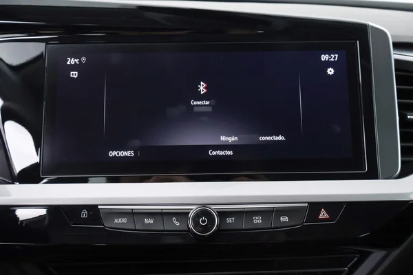 Opel Grandland (2024) — foto 19 van 71