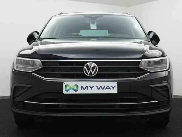 Volkswagen Tiguan (2022) — foto 21 van 25