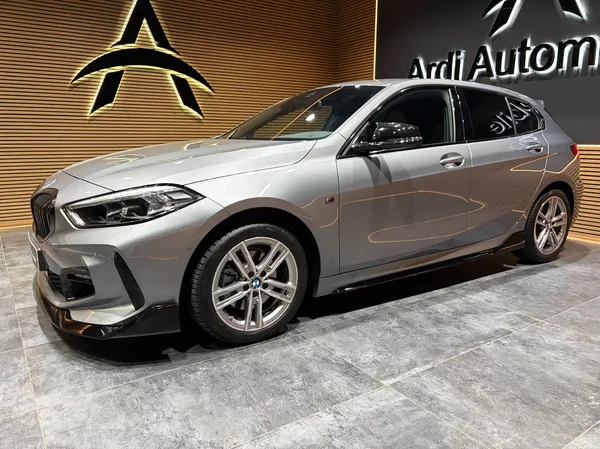 Bmw 118 (2024) — foto 18 van 28