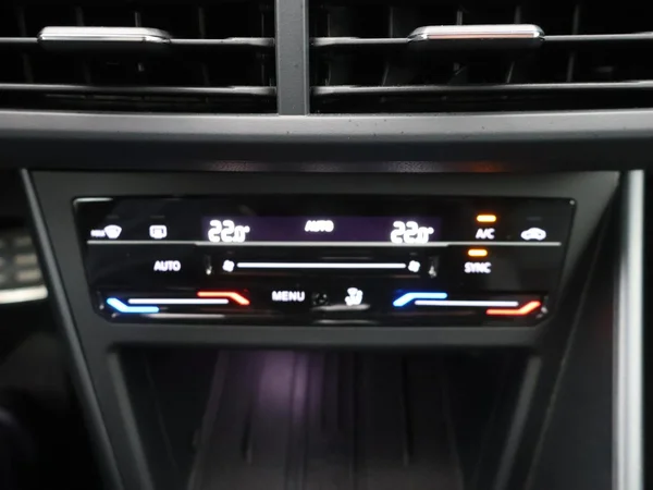 VOLKSWAGEN Taigo (2025) — foto 8 van 27