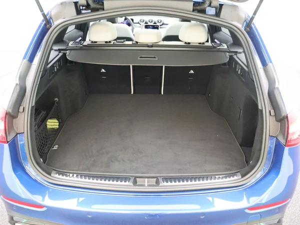 Mercedes-Benz C-Klasse (2026) — foto 15 van 27