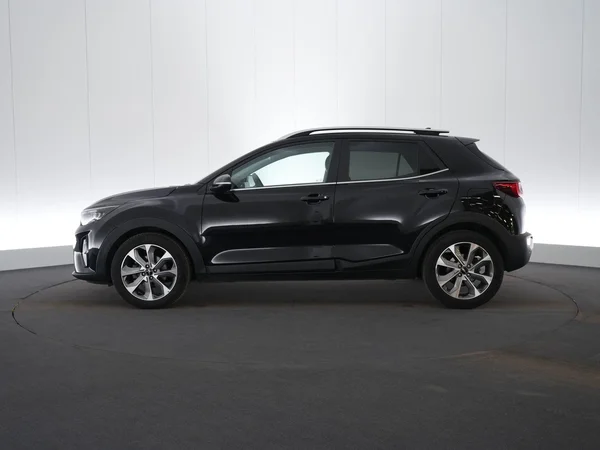 Kia Stonic (2024) — foto 16 van 21