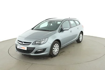 Opel Astra a50c76ec-87c0-42da-8455-5df4634062e3