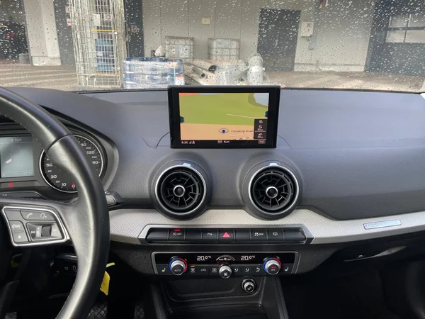 AUDI Q2 (2020) — foto 2 van 20