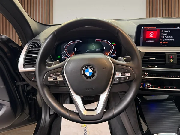 BMW X4 (2021) — foto 5 van 30