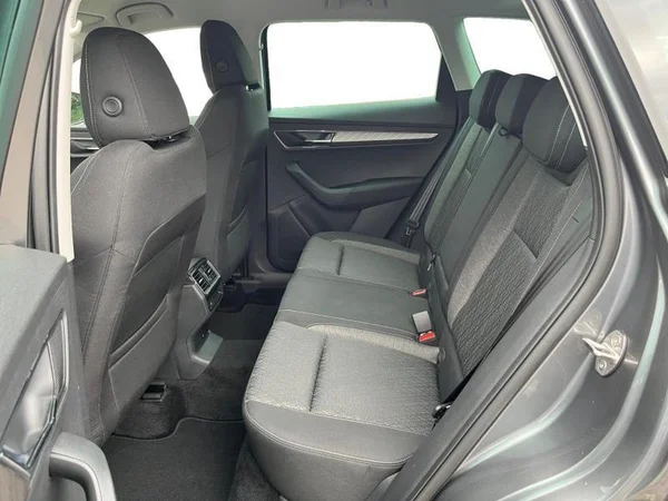 SKODA Karoq (2022) — foto 4 van 32