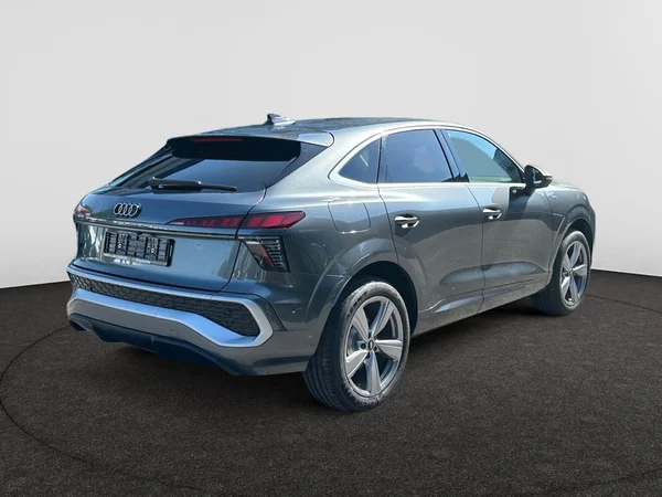 AUDI Q3 Sportback (2026) — foto 19 van 23