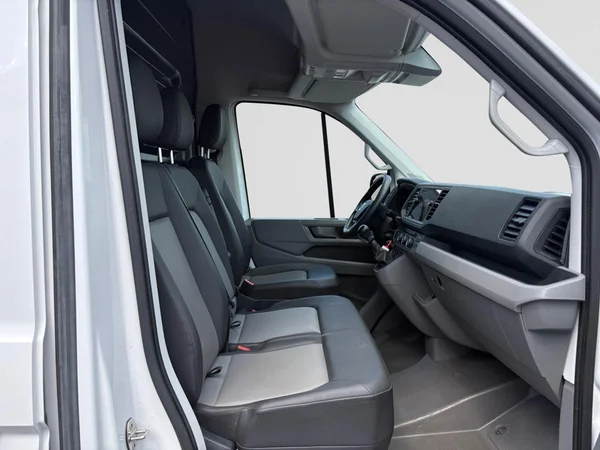 VOLKSWAGEN Crafter 35 Fourgon Mwb Hr Dsl (2024) — foto 10 van 20