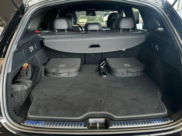 Mercedes-Benz GLC (2024) — foto 18 van 19
