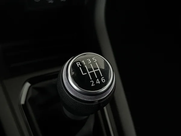 RENAULT Clio (2022) — foto 4 van 26