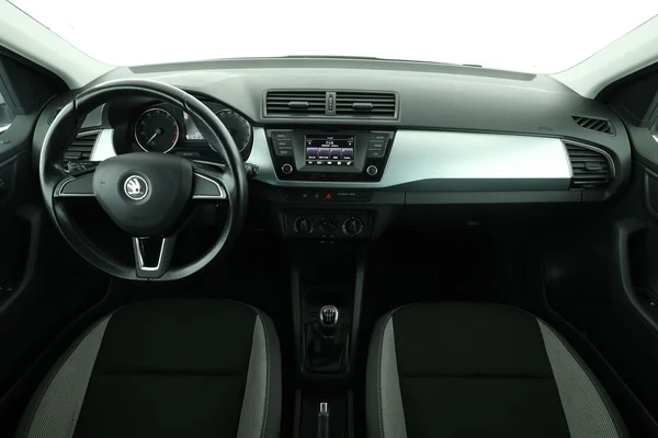 Skoda Fabia (2016) — foto 3 van 16