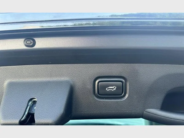 Kia Sportage (2023) — foto 13 van 20
