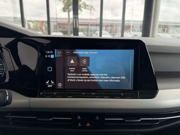 Volkswagen Golf (2024) — foto 6 van 23
