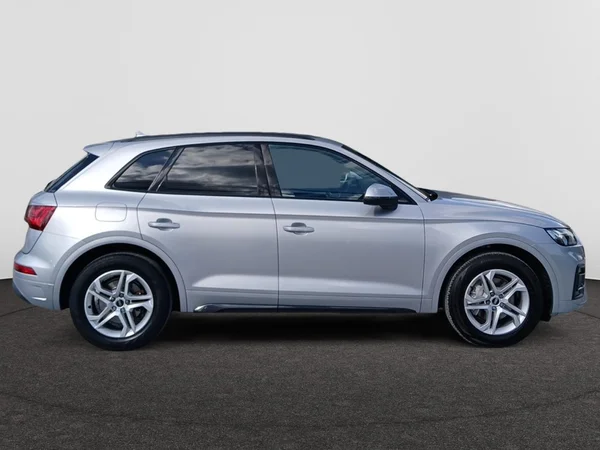 AUDI Q5 Dsl (2021) — foto 16 van 20