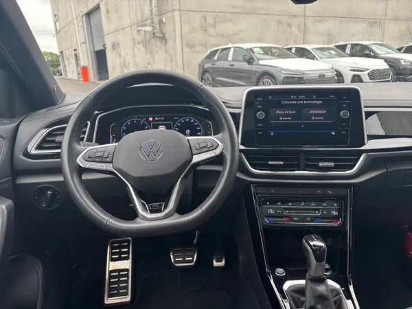 VOLKSWAGEN T-Roc (2024) — foto 7 van 23