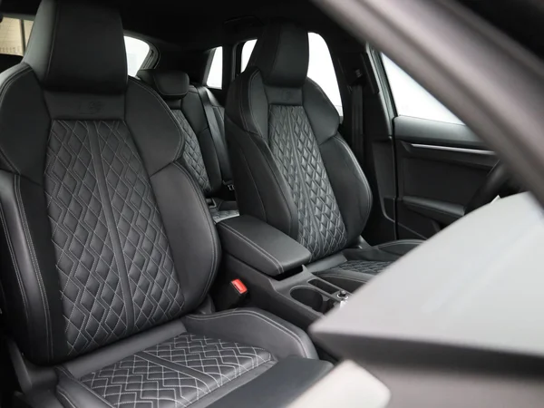 Audi A3 (2021) — foto 36 van 46
