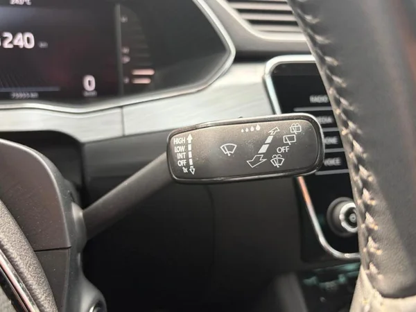 SKODA Superb Combi Dsl (2023) — foto 16 van 29